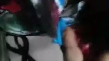 Indian beauty gets very horny exposing boobs in solo porn sex show