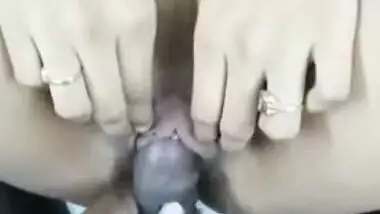 Teen Desi's XXX surprise for man is making it for MMS home video