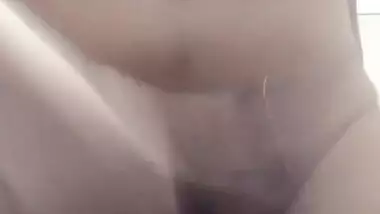 Paki GF Fingering Asshole