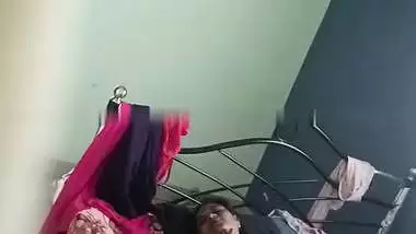 Nasty neighbor records an HD desi porn of a couple