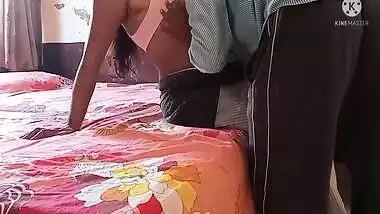 Kaam Wali Aunty Ko Malik Ka Beta Ne Choda With Clear Hindi Audio
