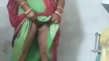 Hubby films his Desi wife when she lifts dress to show XXX pussy