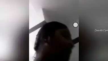 Desi Mallu Girl Showing Her Boobs And Pussy Fingering On Video Call Part2