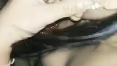 Sexy Indian dick sucker girl gives a pro blowjob
