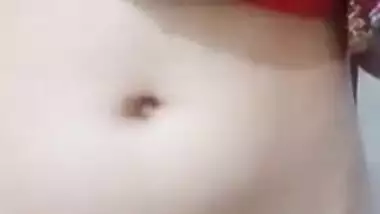 Today Exclusive- Paki Girl Record Her Selfie For Lover