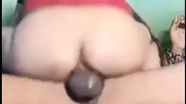 Big ass lady enjoys desi anal sex with an Indian BBC