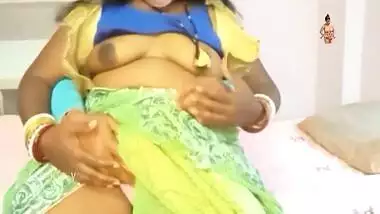 Sakshi Bhabi Ki Suhagraat Mein Apni Pathi Se Uski Chut Fodkar Chudvali Hei.mast Chudai