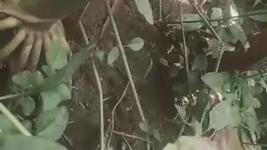 Dehati Chitkul village lady outdoor nangi video