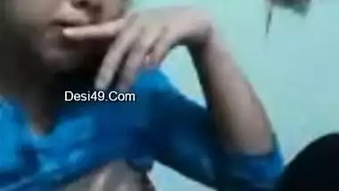 Desi mom talks to online friends and exposes tiny breasts as they want