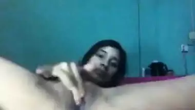 XXX masturbation is an integral part of weekend of skinny Desi teen