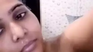 Cute nursing girl naked bathing video