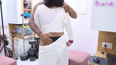 Newly Married Indian Desi Stepsister fucked Accidently by Step brother in doggy style.