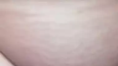 Aunty is proud of saggy tits and broken twat showing them in XXX clip