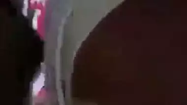 Milf from Madurai enjoys Tamil sex with her neighbor