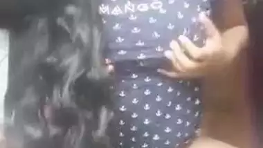 Indian woman deletes clothes to stay in XXX bra and panties on sex cam