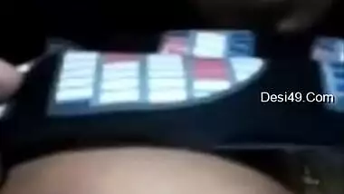 Today Exclusive- Sexy Lankan Girl Showing Her Boobs On Video Call Part 1