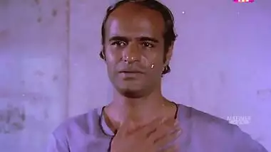 Beena Kumbalangi scenes village beauty dusky in lungi blouse sexy tummy deep navel