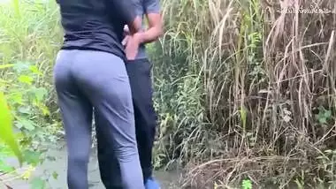 Public Pic Up Girl in jogging path and Fucked her Very Risky Public - Indian Actress