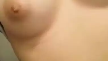 Boob and pussy flash wait for Indians and other men in the video