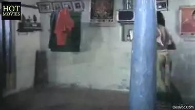 Teenage Boy Secretly Watching Young Girl Bath, Hot Thigh Show & Maid Ass Press By Boy