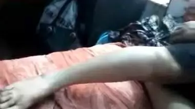 Morning of the Desi housewife starts with the amateur porn video