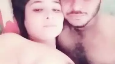 Lovelace kisses Desi sex girlfriend with amazing XXX melons in the bed