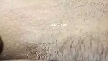 Wet cunt desi bhabhi fucking after giving a blowjob