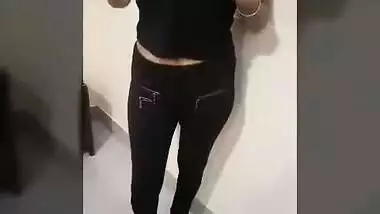 Teen busty Desi poses half-naked on sex camera in her solo XXX show