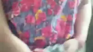 Hot Desi Aunty Fingering and horny masturbating in hairy pussy closeup showing indian village sex video