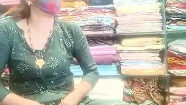 Horny Bhabi in Green Salwar Showing Pussy and Ass in Shop