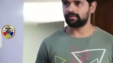 Sexy Desi Bhabi Hot Romance Tamil mallu Aunty South indian with Devar midnight Masti