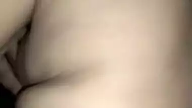 Amateur Desi bhabhi wearing new bra while devar recording n squeezing her boobs