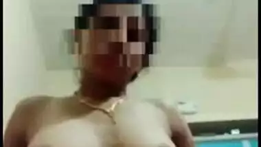 Hot bitch XXX plays with her Desi boobs and nipples in XXX video