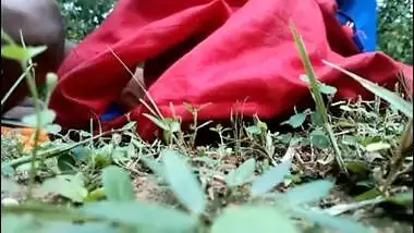 Desi girl and XXX buddy needs no bed when it comes to copulation