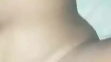 Desi slut has XXX sex with hung boy who makes MMS video for friends