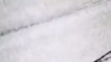 XXX video of Desi charmer with the fat body who fools around MMS