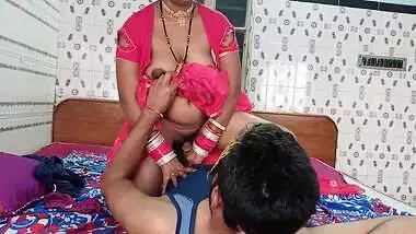 Indian Horny Newly Married Wife Riding Servant Dick On Fuck With Honey Moon And Bengali Boudi