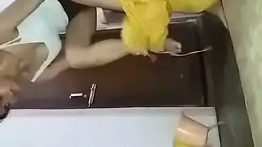 Indian babe films a XXX movie of herself bathing for her loved man