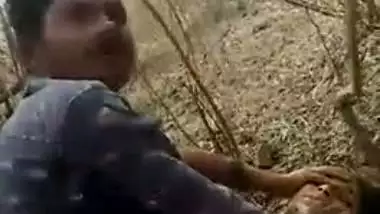 Indian outdoor sex video in Bangalore captured and exposed by friend