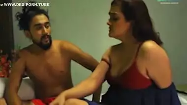 Desi Bhabhi, Indian Bhabhi And Devar Bhabhi In Bhabhi Ne Sharmate Hue Devar Ke Lund Se Chudwa Lia