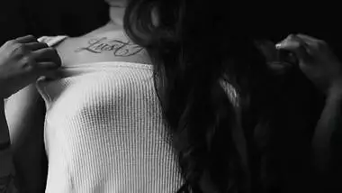 A Portfolio Of Self Portroit!!!This Content Show Some Nudity. Script Based (A)