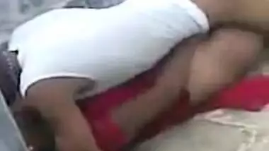 Desi Colg Lovers Sex in Open Secretely Recorded by Classmates wid Audio