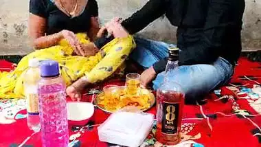 Delhi ki randi ke hardcore pussy fuck ki desi blue film