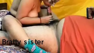 Indian Desi Bhabhi, Indian Bhabhi And Desi Bhabhi - Desi Ultra Close-up Homemade Blowjob, Mms