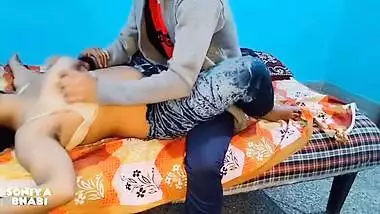 My Sexy Girlfriend Had Sex With Me For The First Time. My Girlfriend Have Big Sexy Ass And Big Boobs