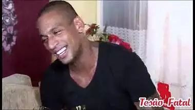 Pirocudo Conquistador Seduz Japa meio Índia Na Rua e Arrasta a Novatinha Para Levar Vara Gostosa No Rabo-Dhones Portella Productions