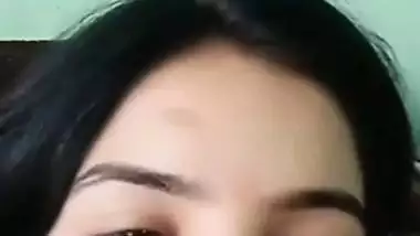 Cute girlfriend perky nipples showing viral selfie