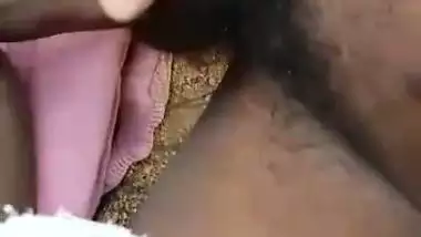 Tamil sex of a man pounding a hairy cunt in an open area