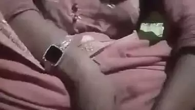 Shy girl fucks her pussy with a brinjal in xxx viral MMS