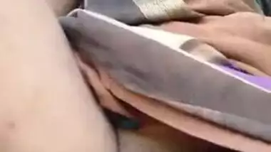 Telugu wife showing her ass and pussy outdoors